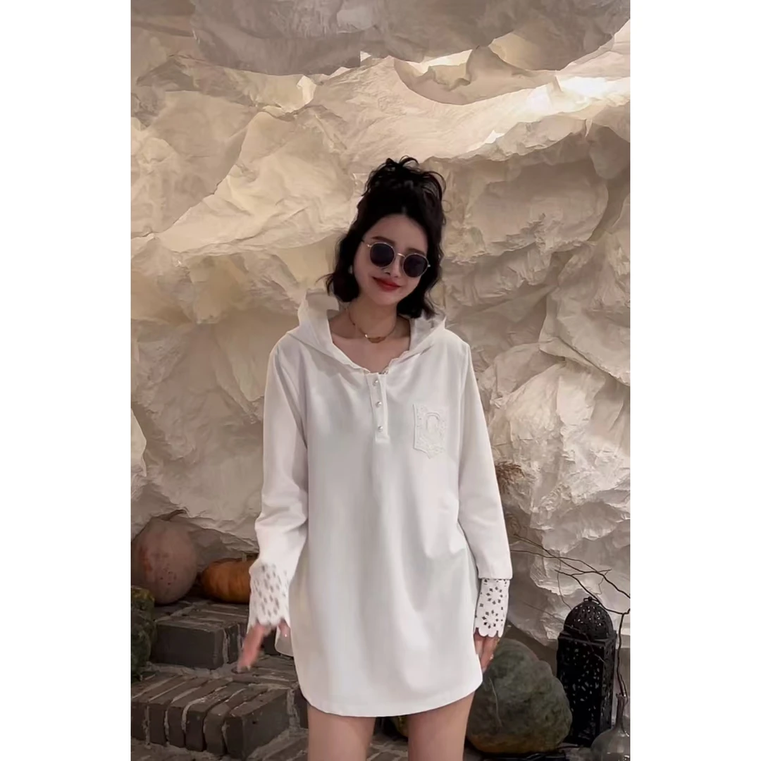 七格格推荐大码欧货显瘦蕾丝中长款帽衫9156