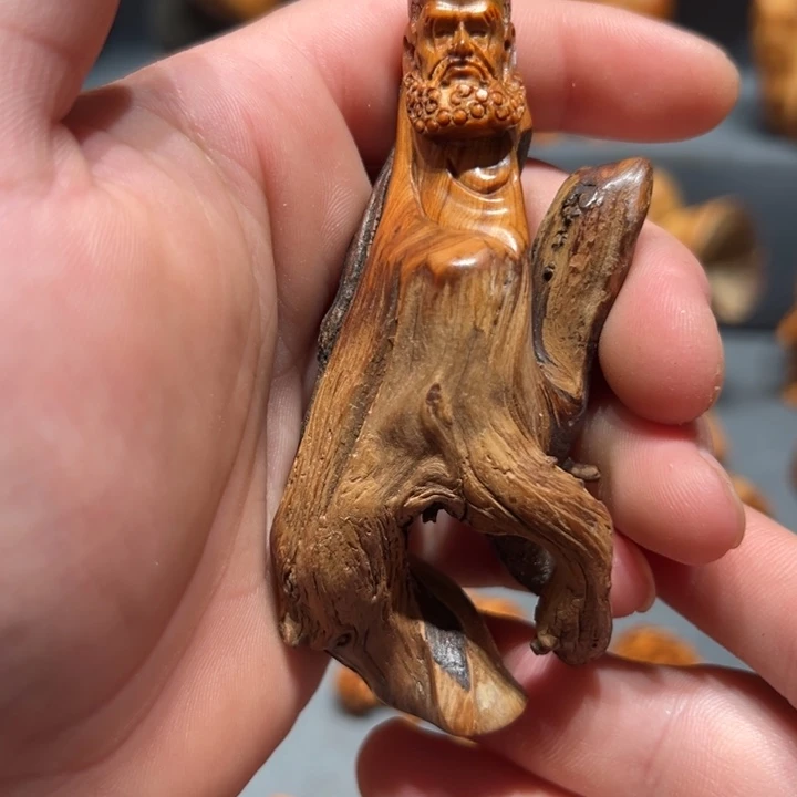 柏木（崖柏）点点关注，感谢分享