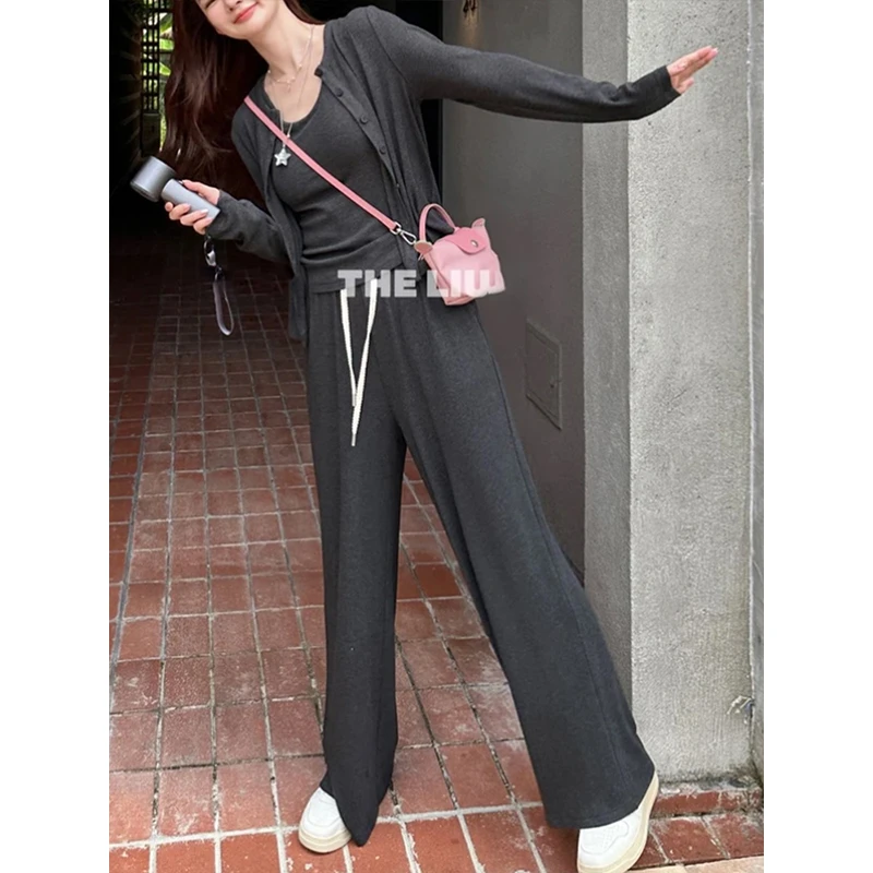 2025超火穿搭一整套早秋新款慵懒风气质减龄开衫背心阔腿裤三件套