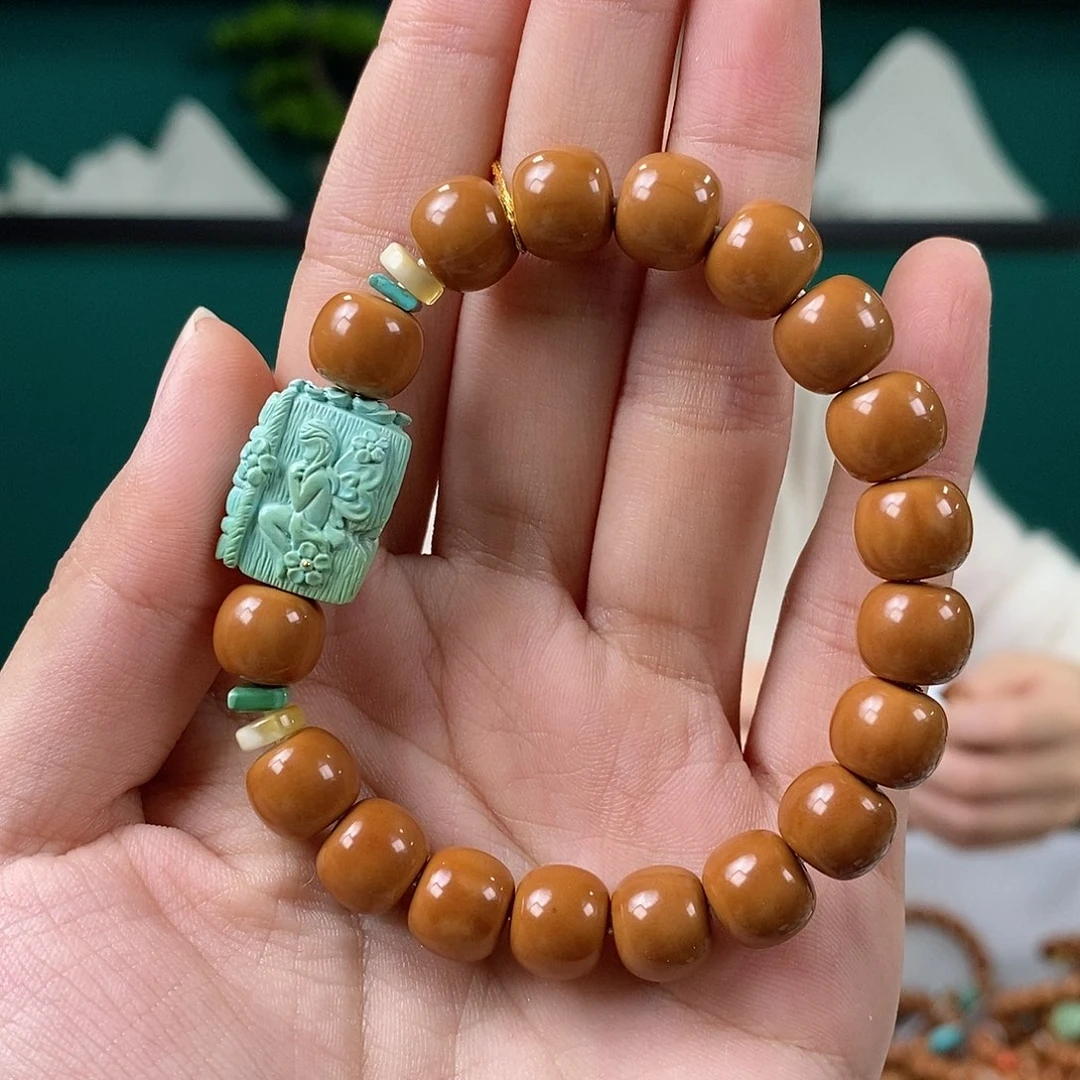 猴头核桃吊坠原创设计