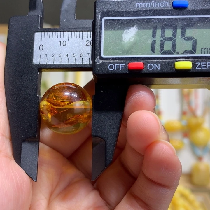 琥珀未镶嵌裸石特价
