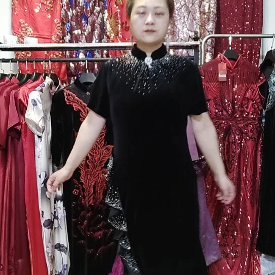 黑色丝绒半袖立领重工前短后长鱼尾裙2xl125-135斤