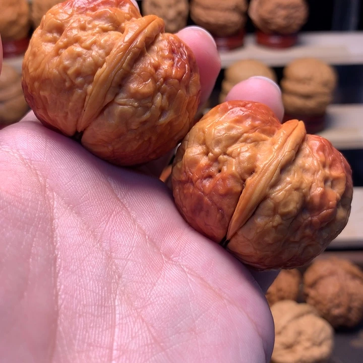 文玩核桃把件44麒麟元宝