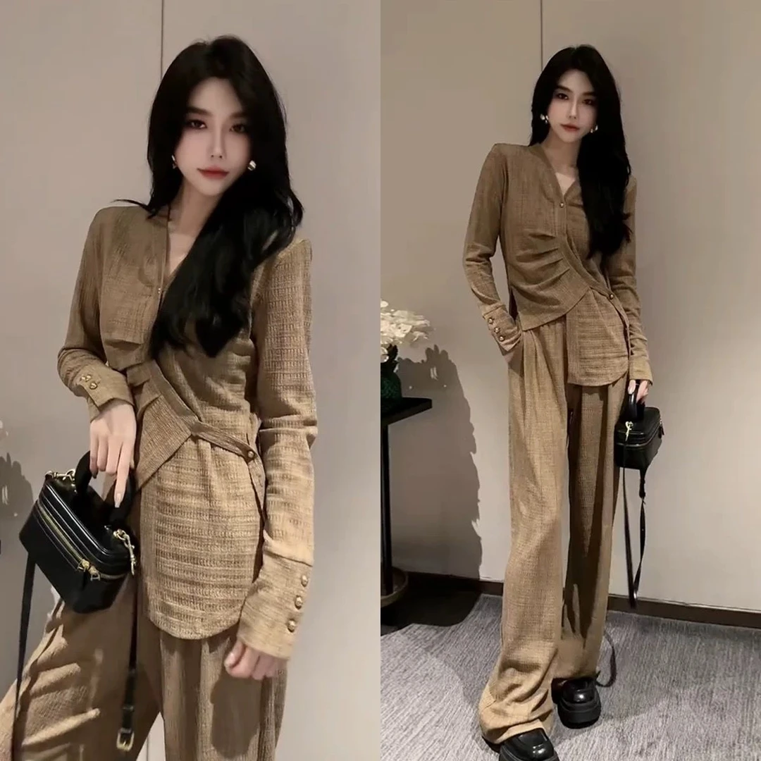 时尚洋气减龄套装女2025秋季新款不规则设计上衣显瘦阔腿裤两件套