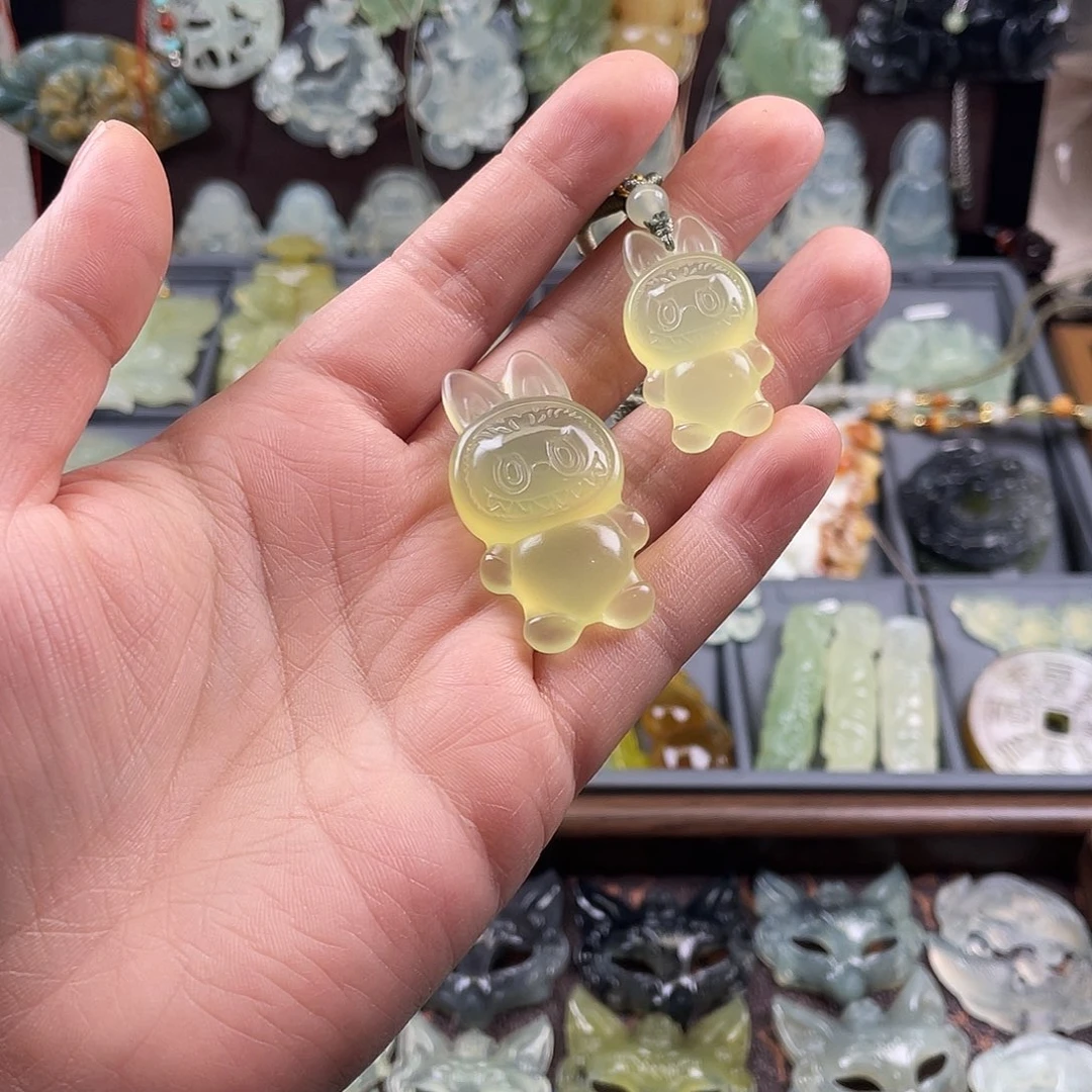 蛇纹石玉未镶嵌吊坠(赠链)
