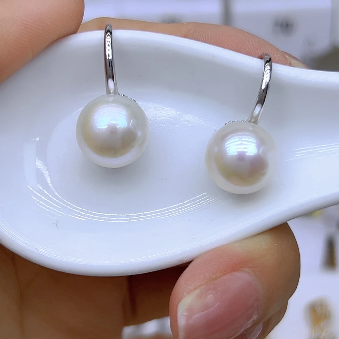 银S925镶嵌耳饰淡水珍珠