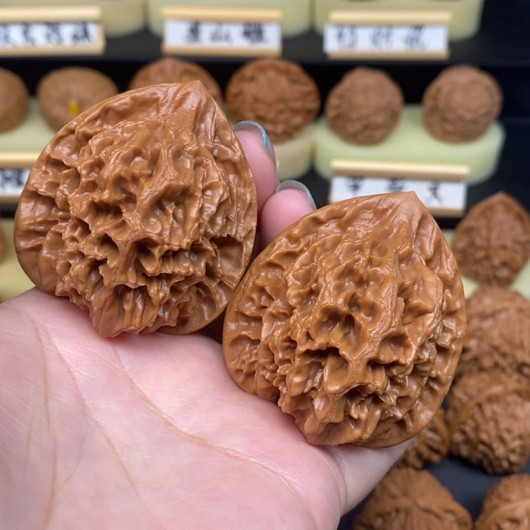 文玩核桃吊坠用**威帝王