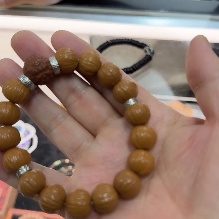 南瓜原皮猴头手串