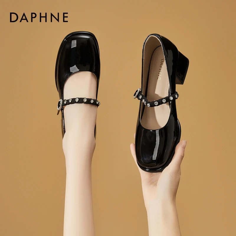 达芙妮粗跟高跟鞋女2025秋季新款法式一字扣玛丽珍小皮鞋气质单鞋