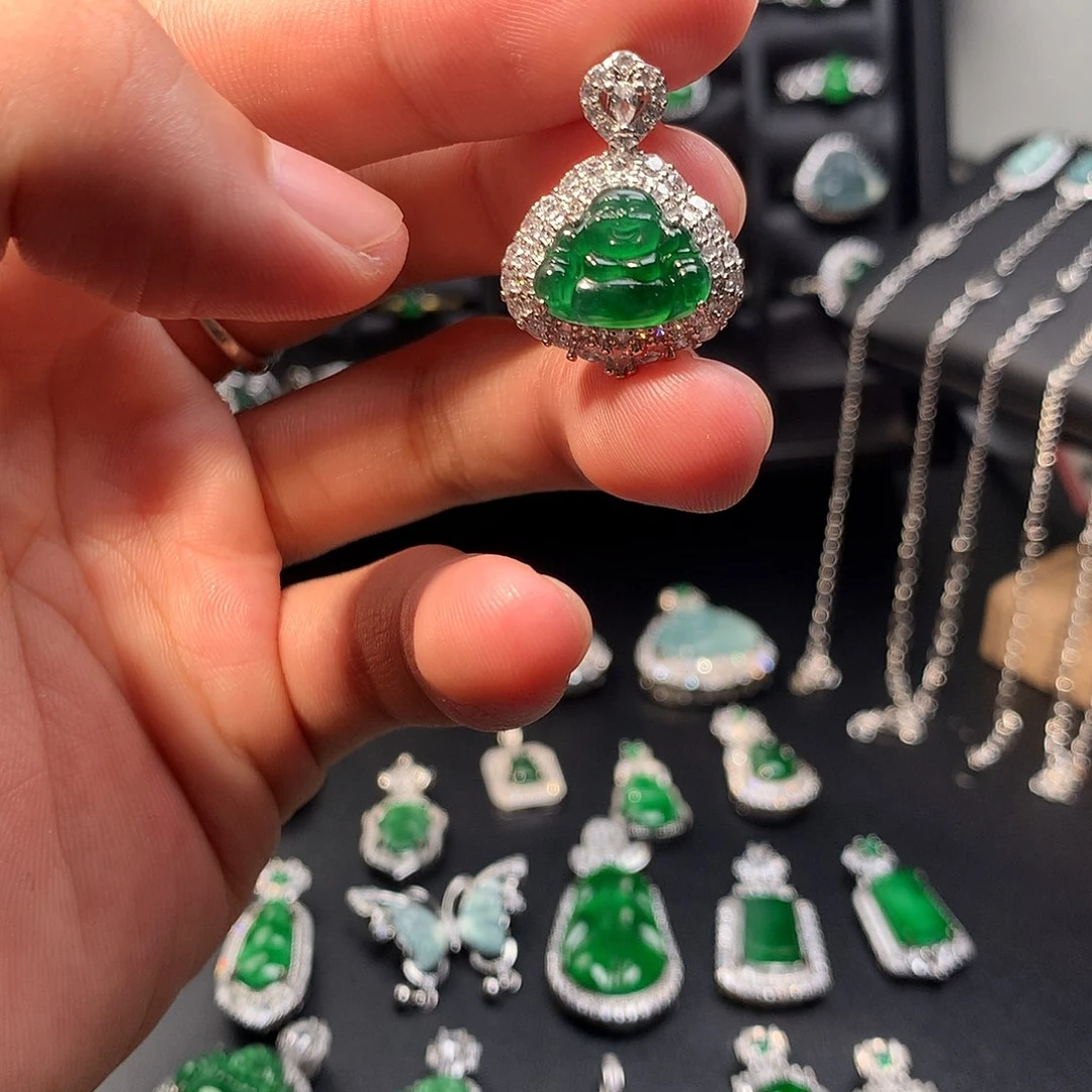 翡翠未镶嵌吊坠(不含链)