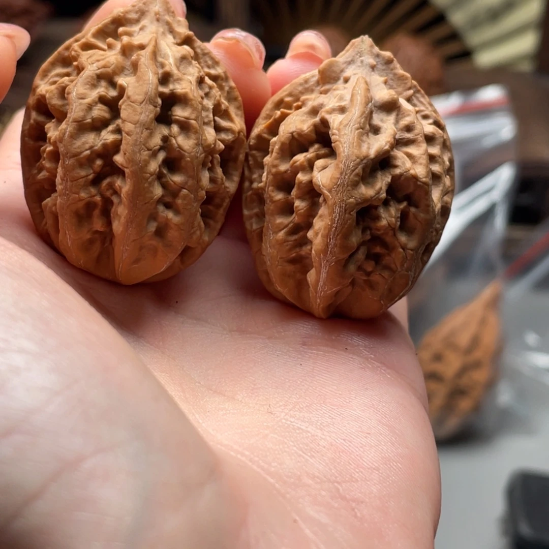 文玩核桃把件楸刀鱼26