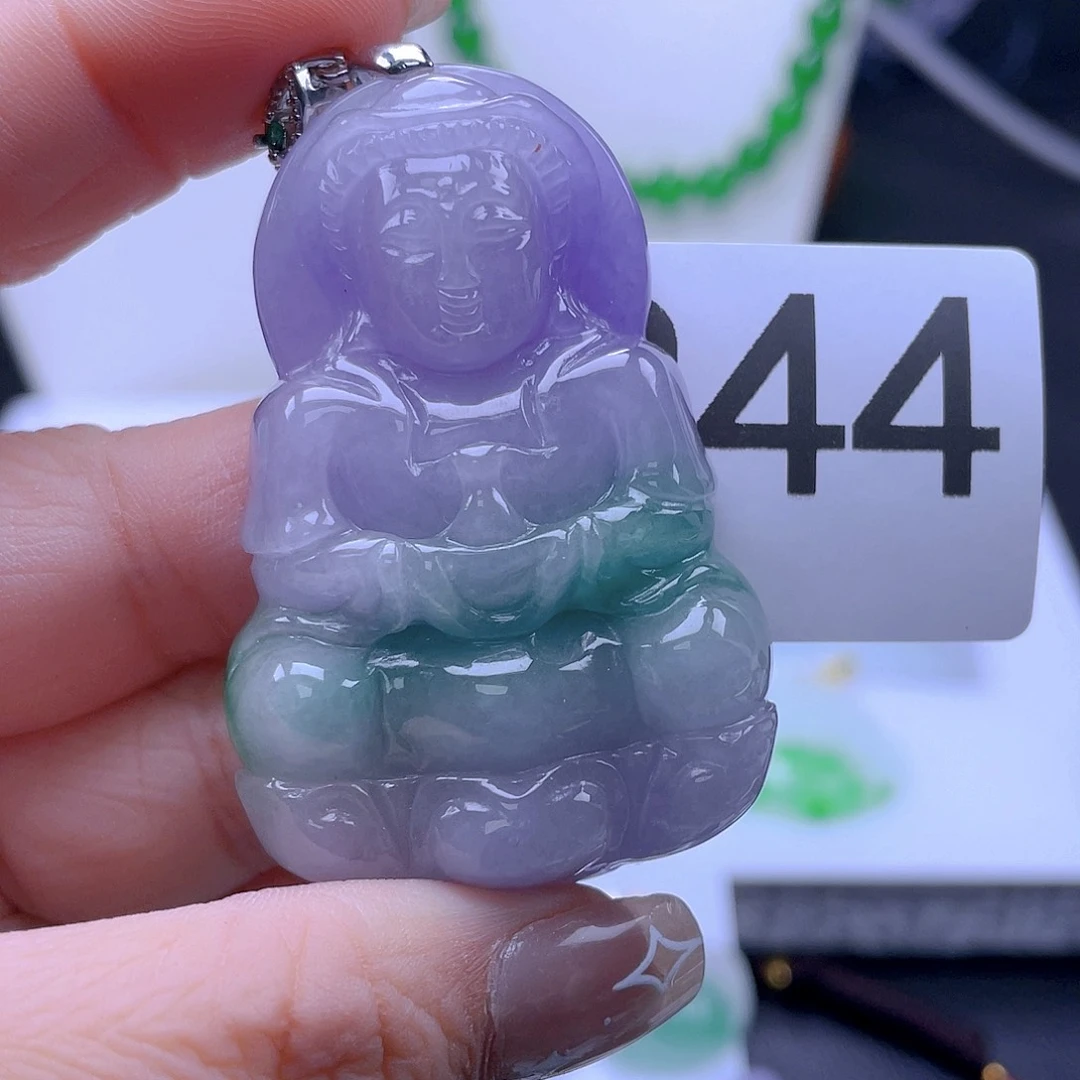 翡翠吊坠(赠链)未镶嵌