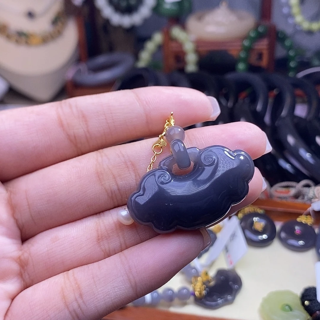 和田玉清货价烟紫锁包未镶嵌