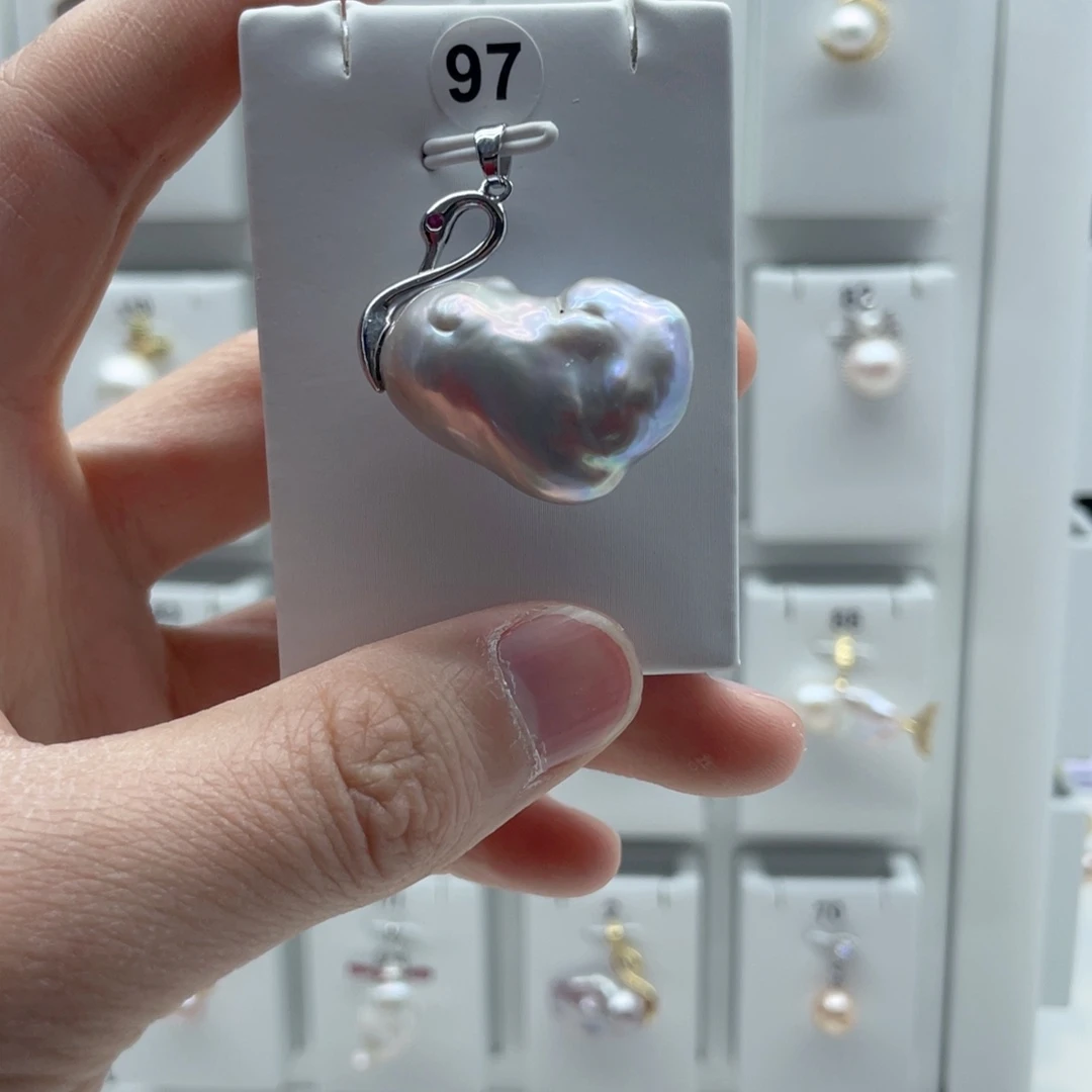 合金淡水珍珠颈饰