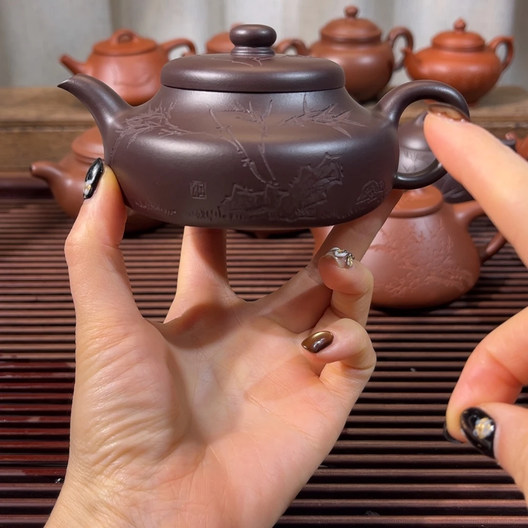 紫砂茶壶菱方180cc