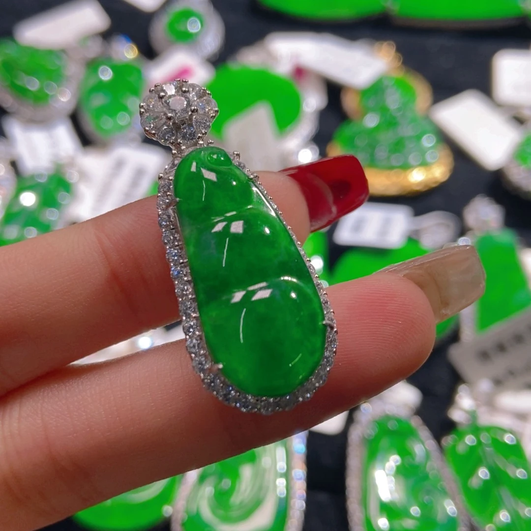 翡翠吊坠(不含链)未镶嵌