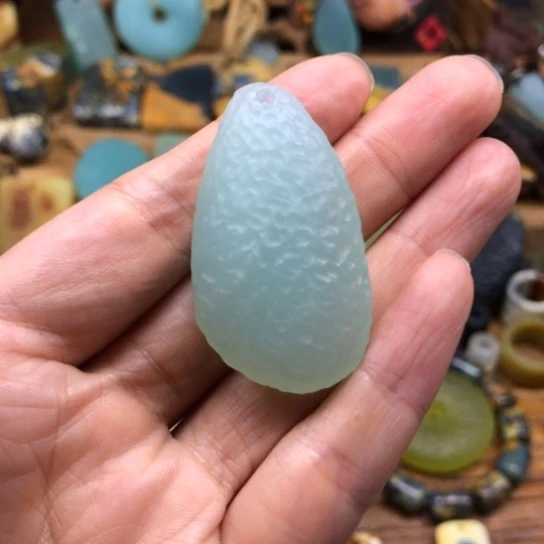 惜***念蛇纹石玉合金颈饰
