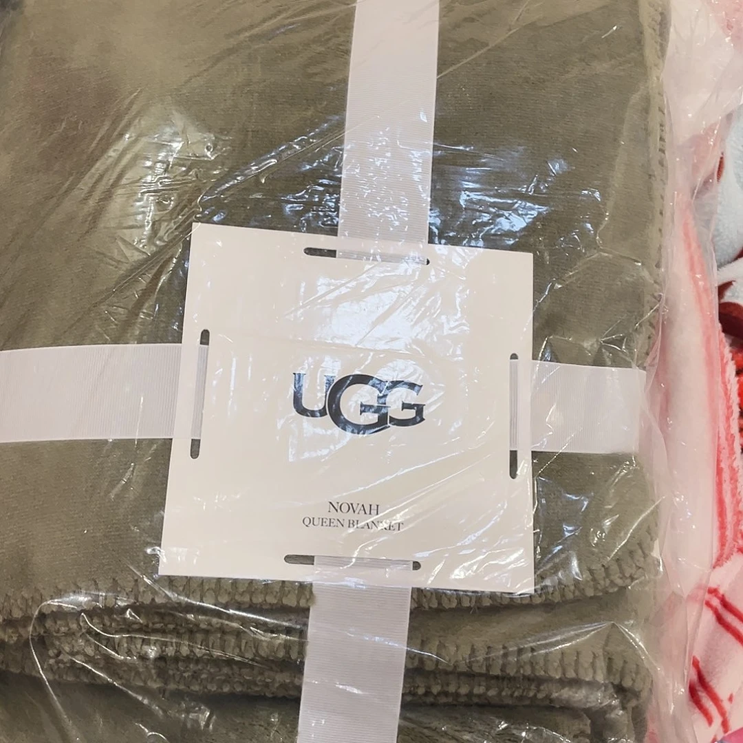 化妆包等各种产品