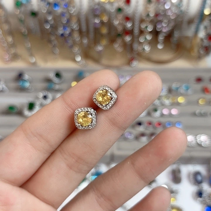 银S925镶嵌耳饰黄晶