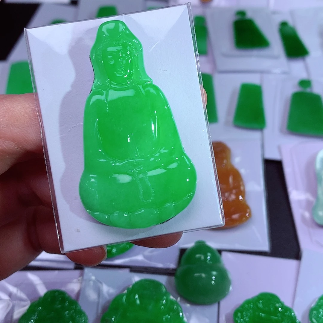 吊坠(赠链)未镶嵌翡翠天然翡翠