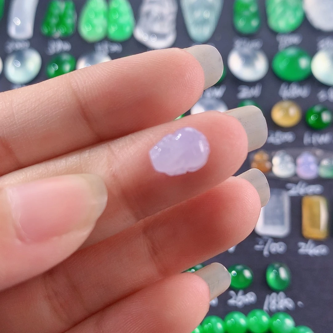 【闪购商品】翡翠颈饰未镶嵌紫貔貅