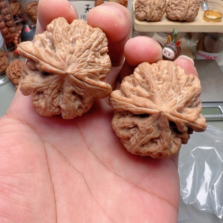 文玩核桃吊坠45尺全品粗筋