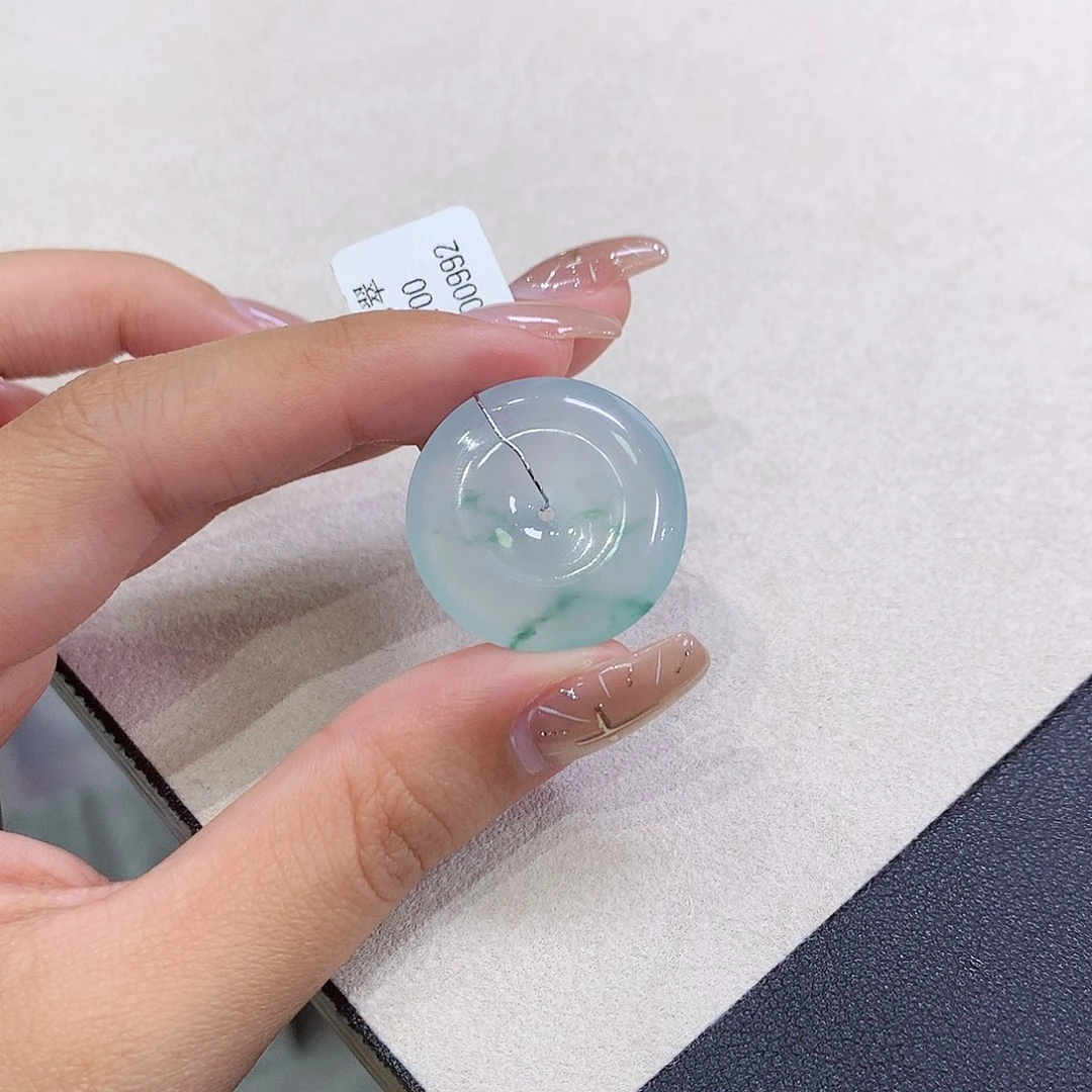 翡翠未镶嵌吊坠(不含链)25.3-5.7