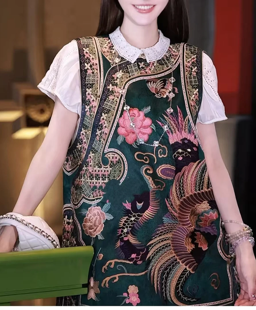 提花醋酸常规款百搭复古时尚无袖刺绣马夹