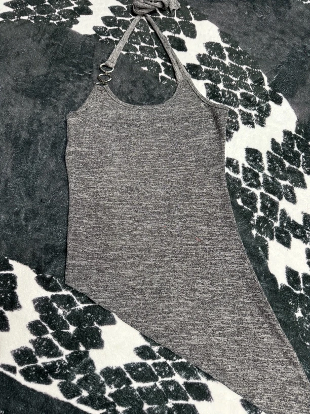 不规则辣妹铁环吊带