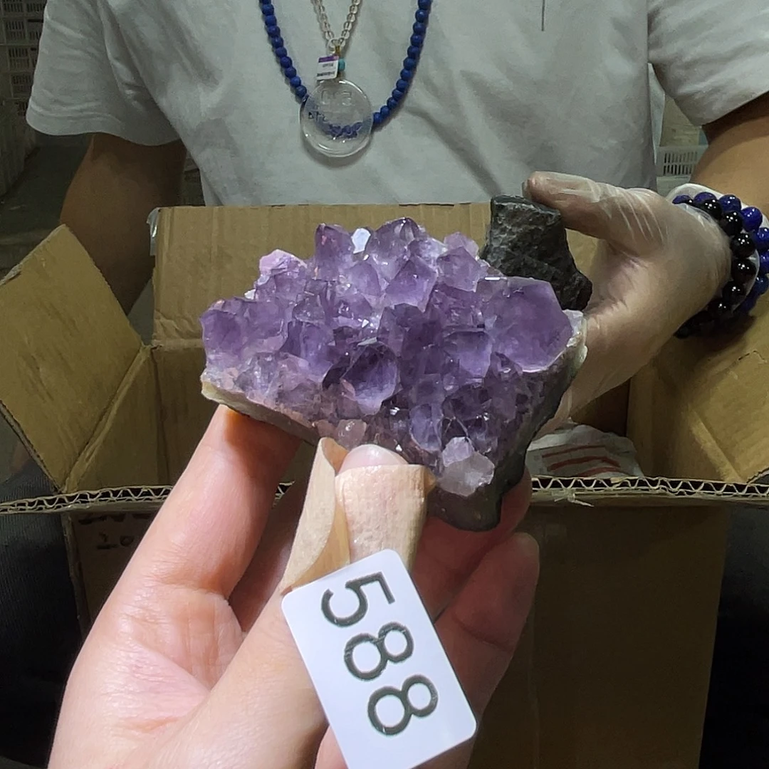 珠宝半成品水晶未镶嵌