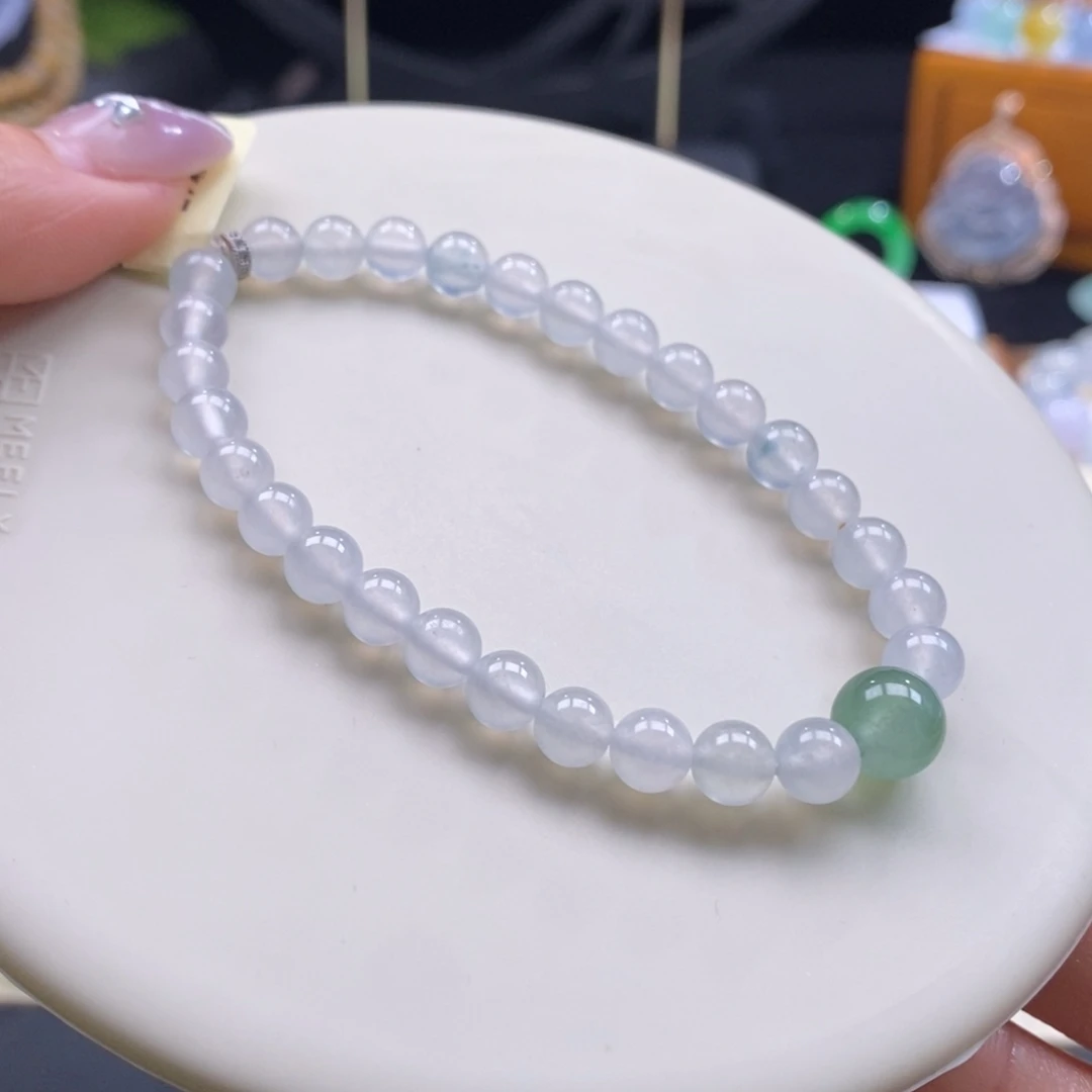 翡翠颈饰未镶嵌翡翠冰茅台白手串卡6+