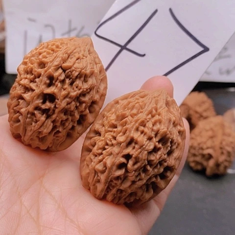 吊坠桃核37全品大蒜51克