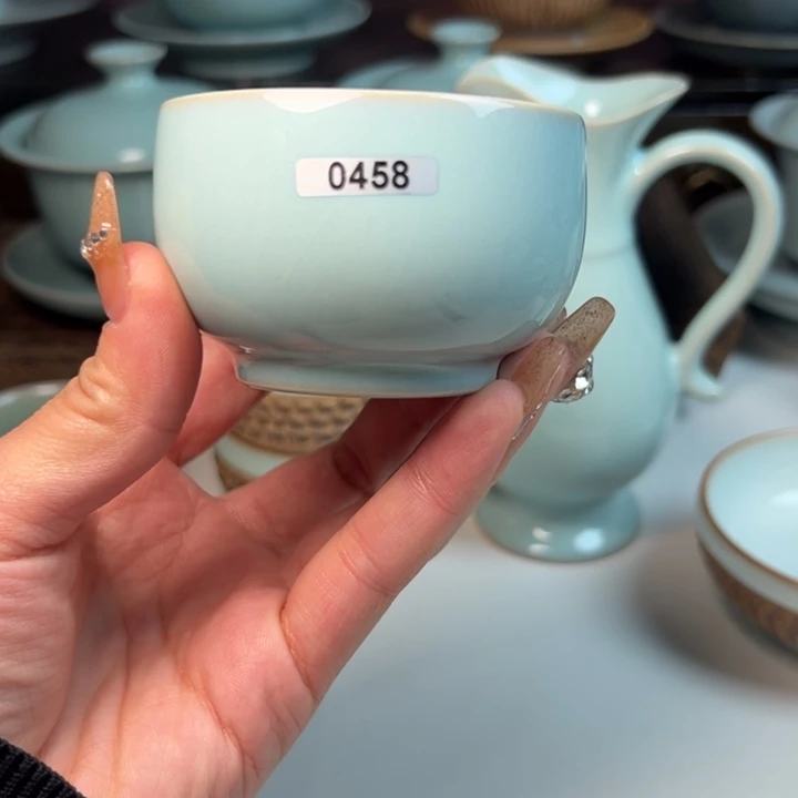 瓷片F****i微瑕哈哈哈哈哈