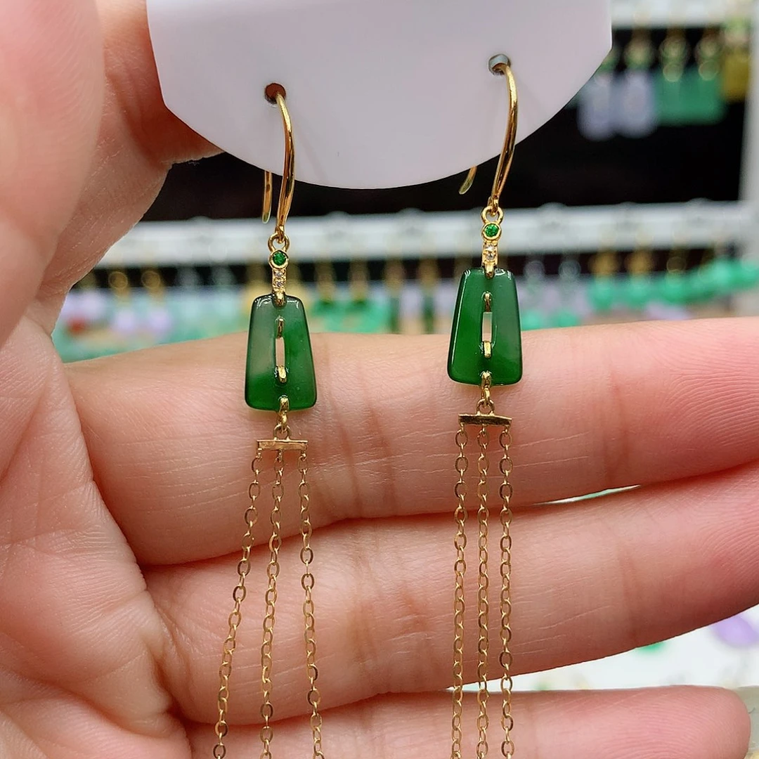 翡翠耳饰18K金镶嵌的