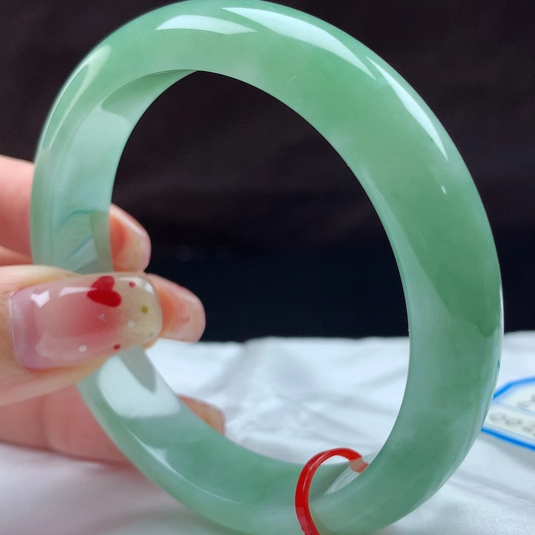 翡翠手镯未镶嵌Y*92023，