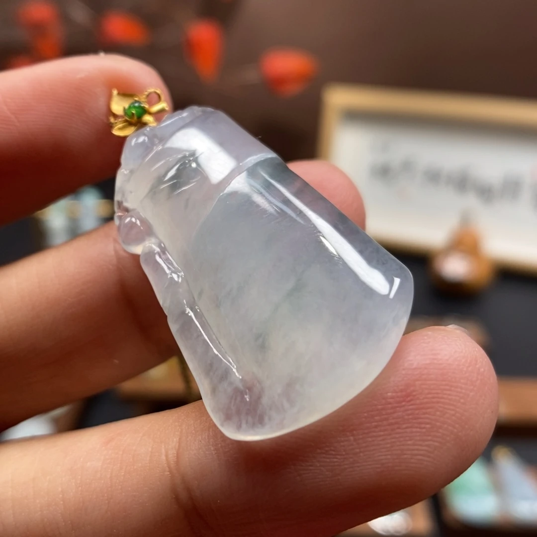 【闪购商品】颈饰18K金镶嵌翡翠26
