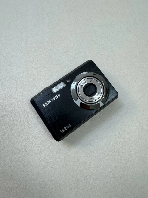 9新 Samsung/三星 三星es55 1020w像素 3倍光学变焦