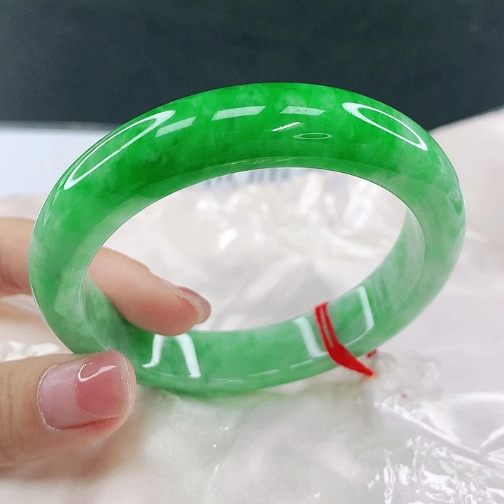 翡翠未镶嵌手镯圈56，11046