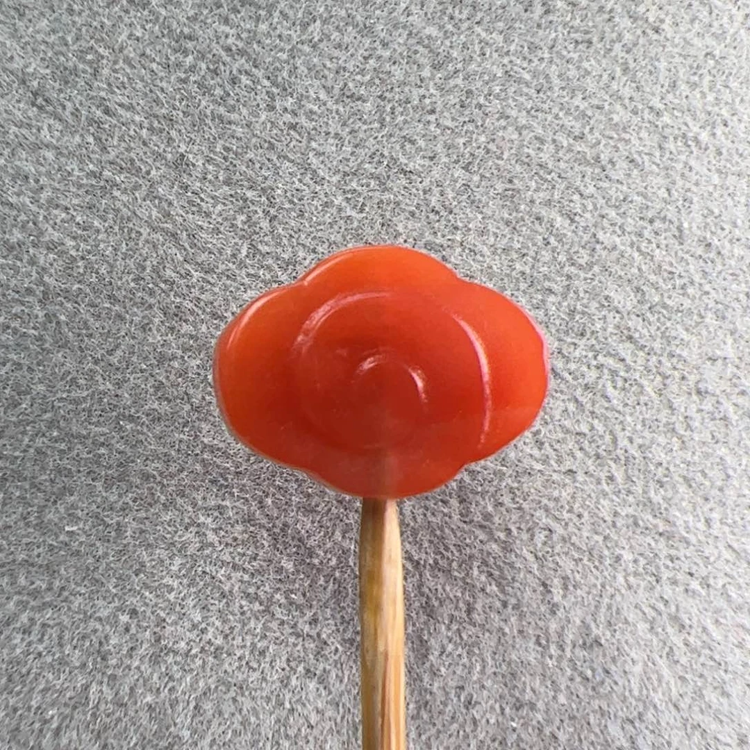 南红玛瑙（祥云11*14）未镶嵌