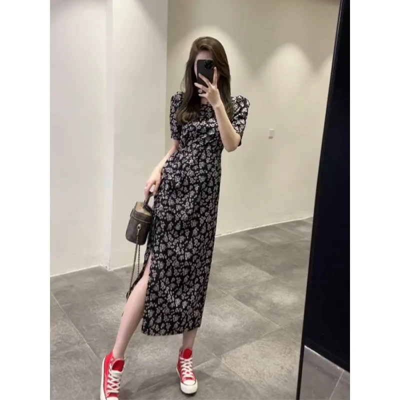 法式高级感黑色碎花连衣裙女2025新款夏季今年流行的漂亮显瘦裙子