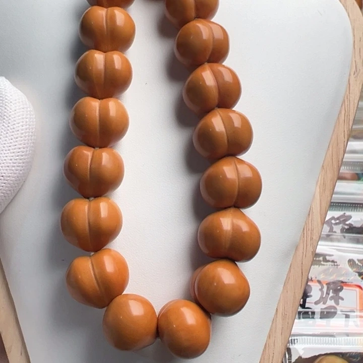 不***人手串猴头核桃猴头