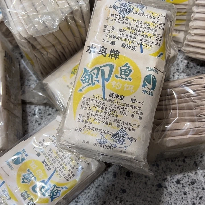 水鸟鲫鱼饵料发10包