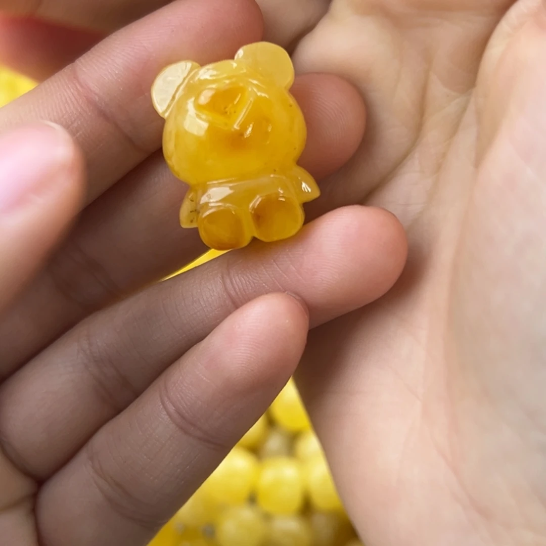 琥珀珠宝奇石未镶嵌
