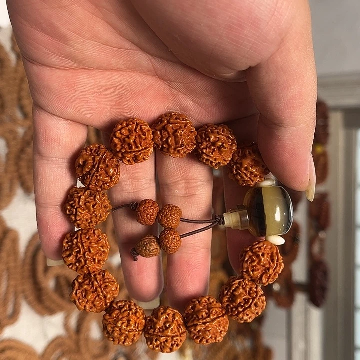 金刚菩提吊坠五瓣红皮大金刚手串隔片角角款