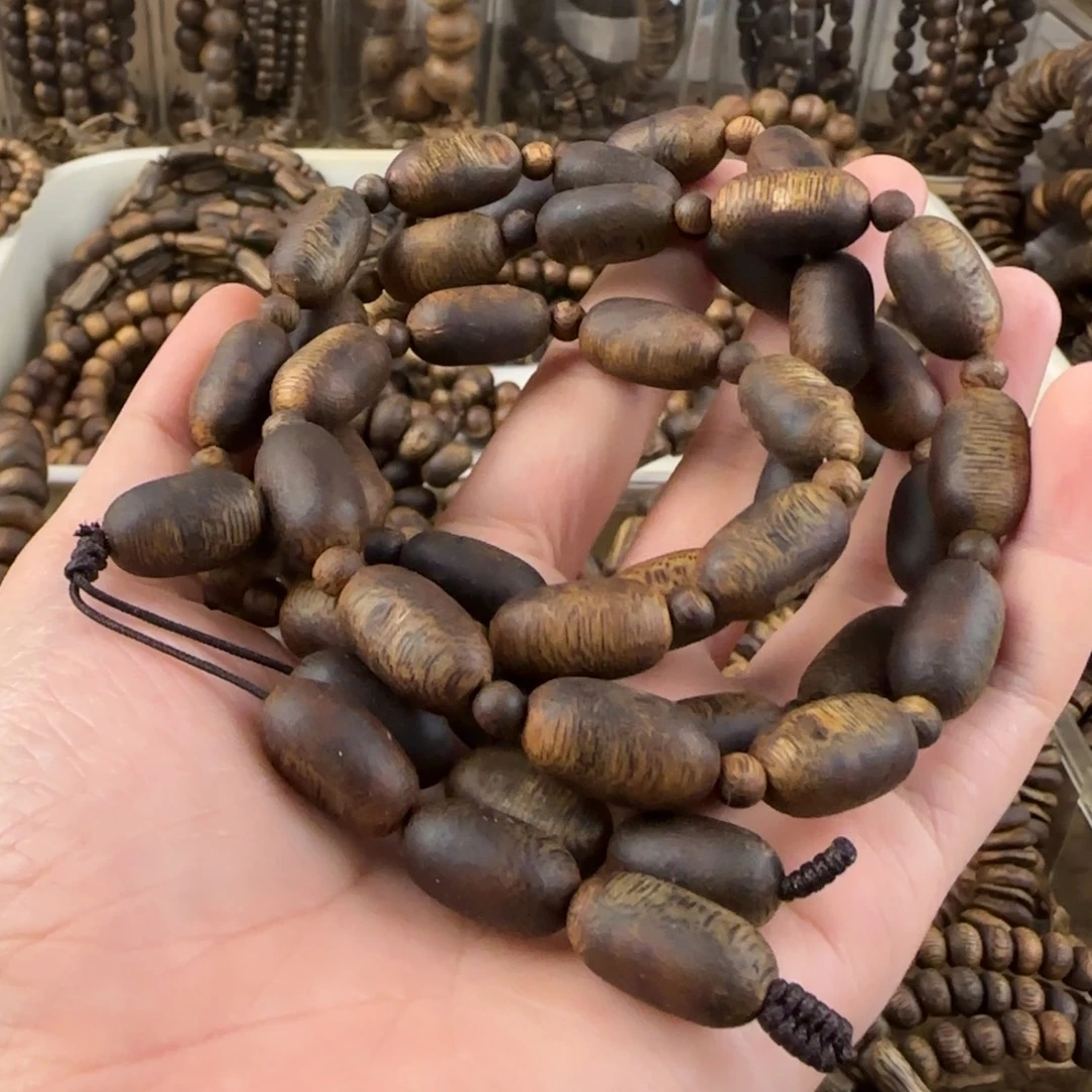 乐***理手串沉香奇楠手串32.5克