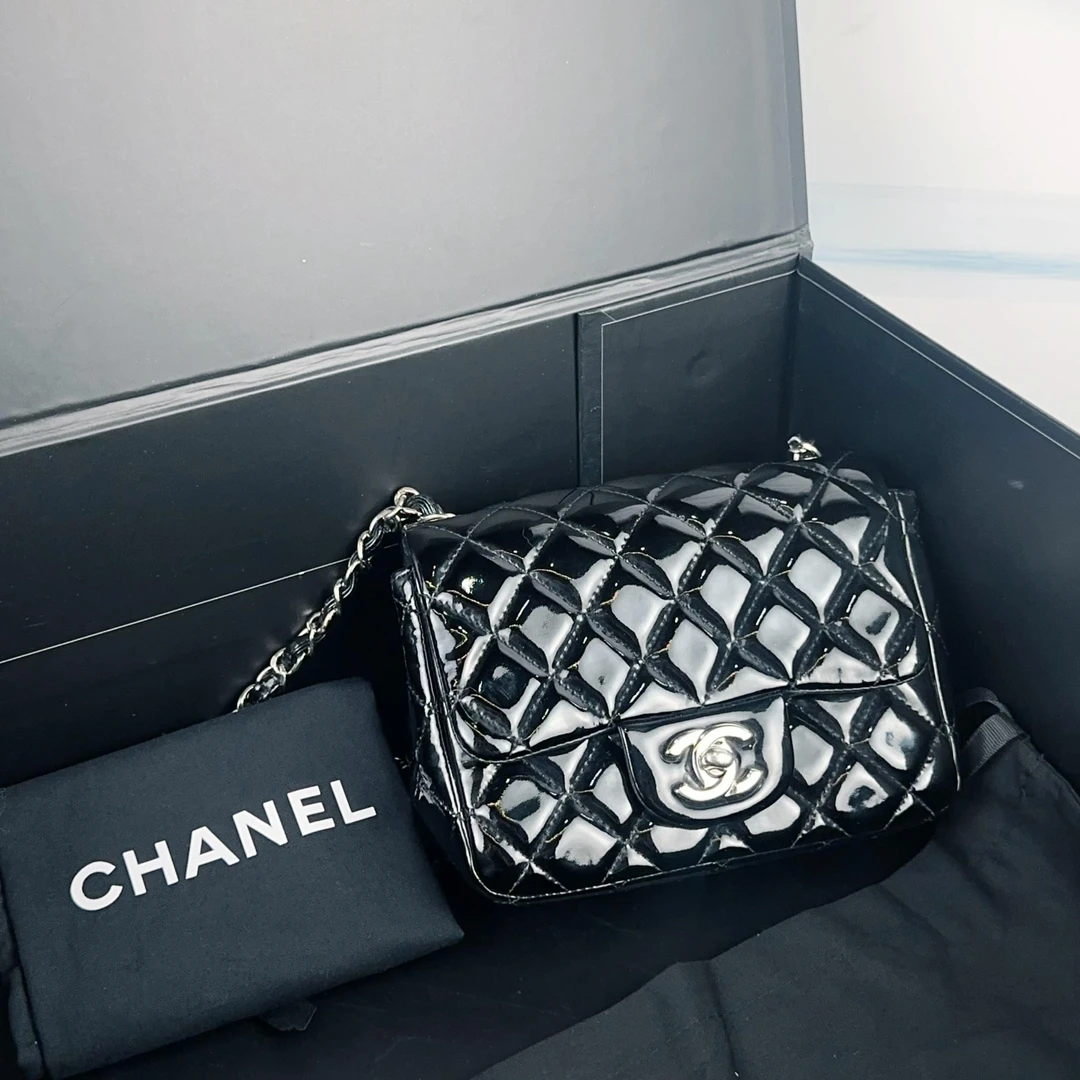 99新 Chanel/香奈儿 mini黑银漆皮单肩斜跨包/C920/900387