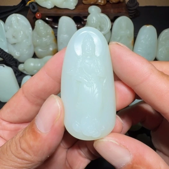 吊坠(不含链)未镶嵌和田玉美*点