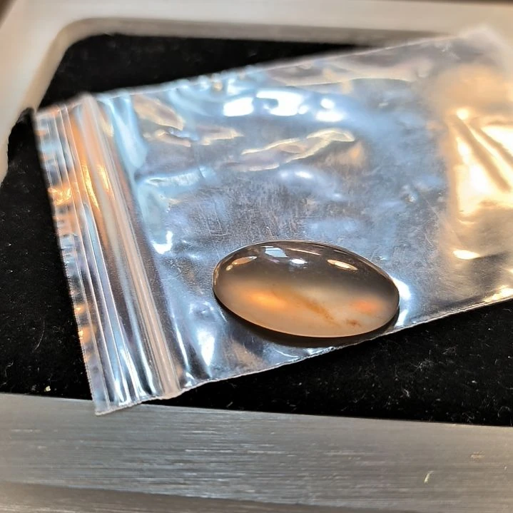 海***蓝未镶嵌戒面石英岩玉