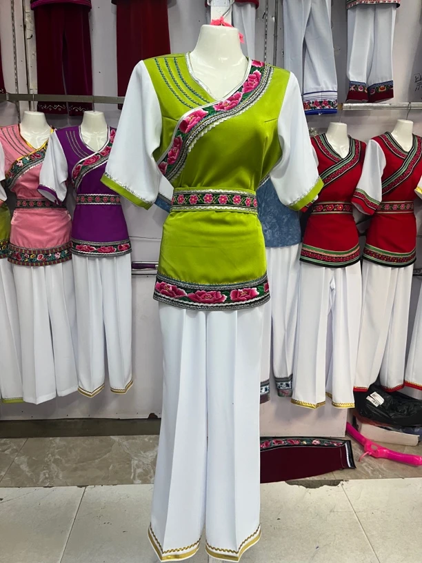 白族服新款夏天透气一套（上衣围腰裤子）下单请备注身高体重