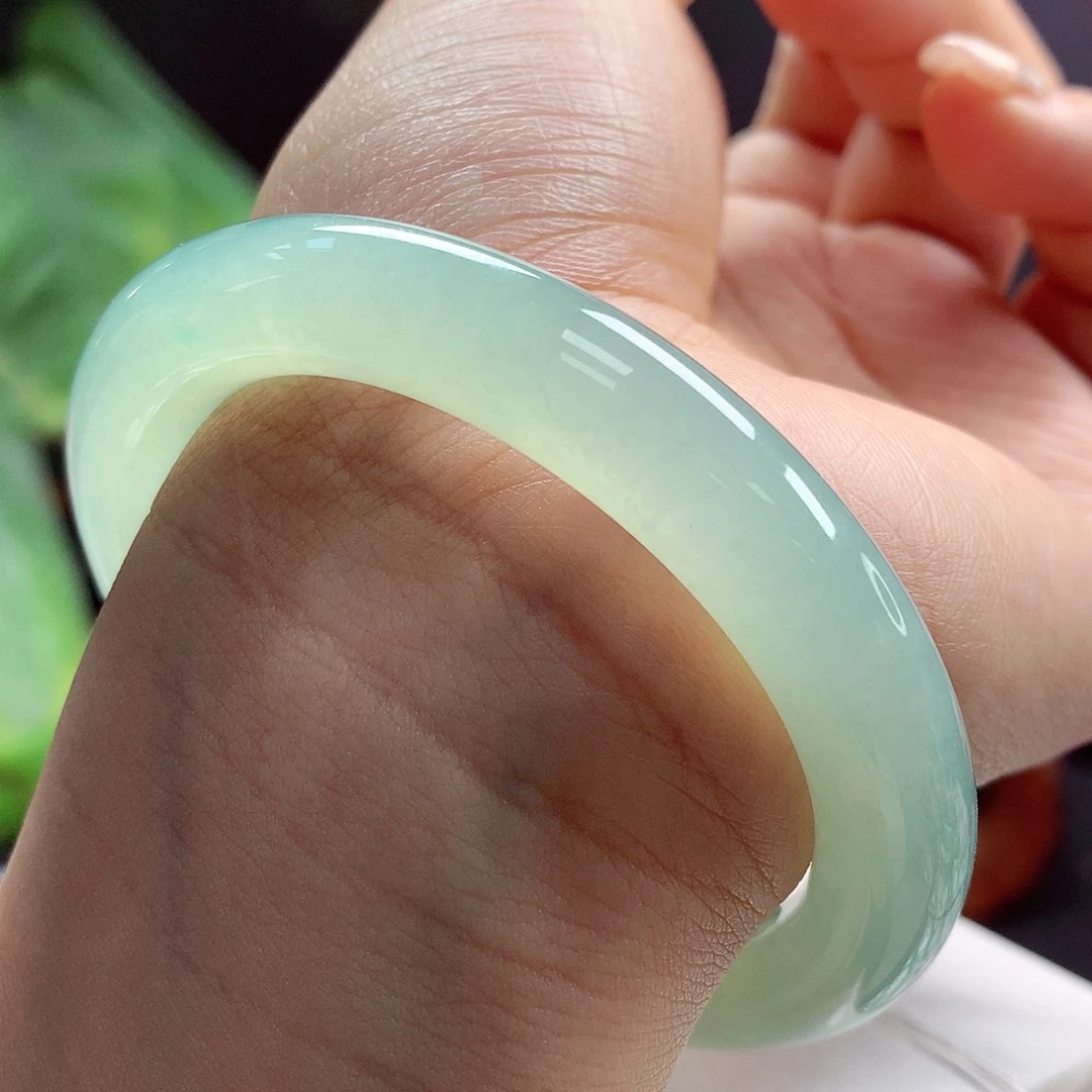 翡翠手镯未镶嵌54圆42号88